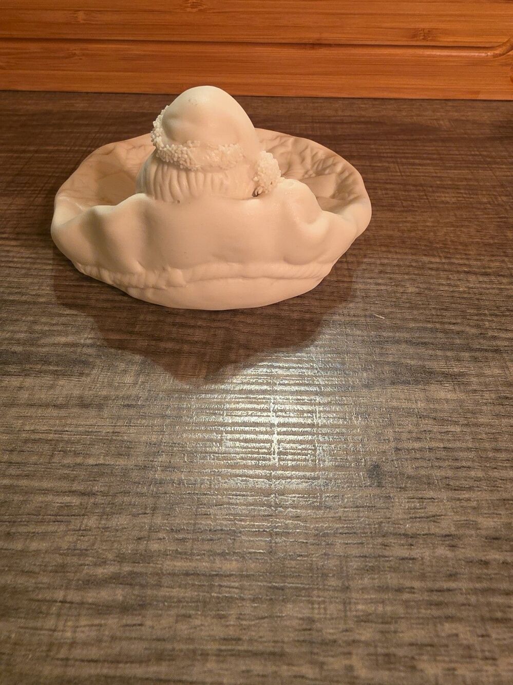 Santa Dish - Picture 4 of 6